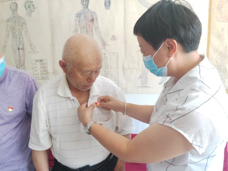 久久初心，砥砺前行