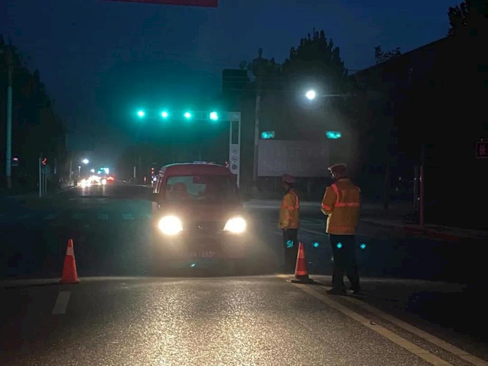 师市公安机关交警部门大力开展农用车辆及劳务工人交通安全专项整治行动