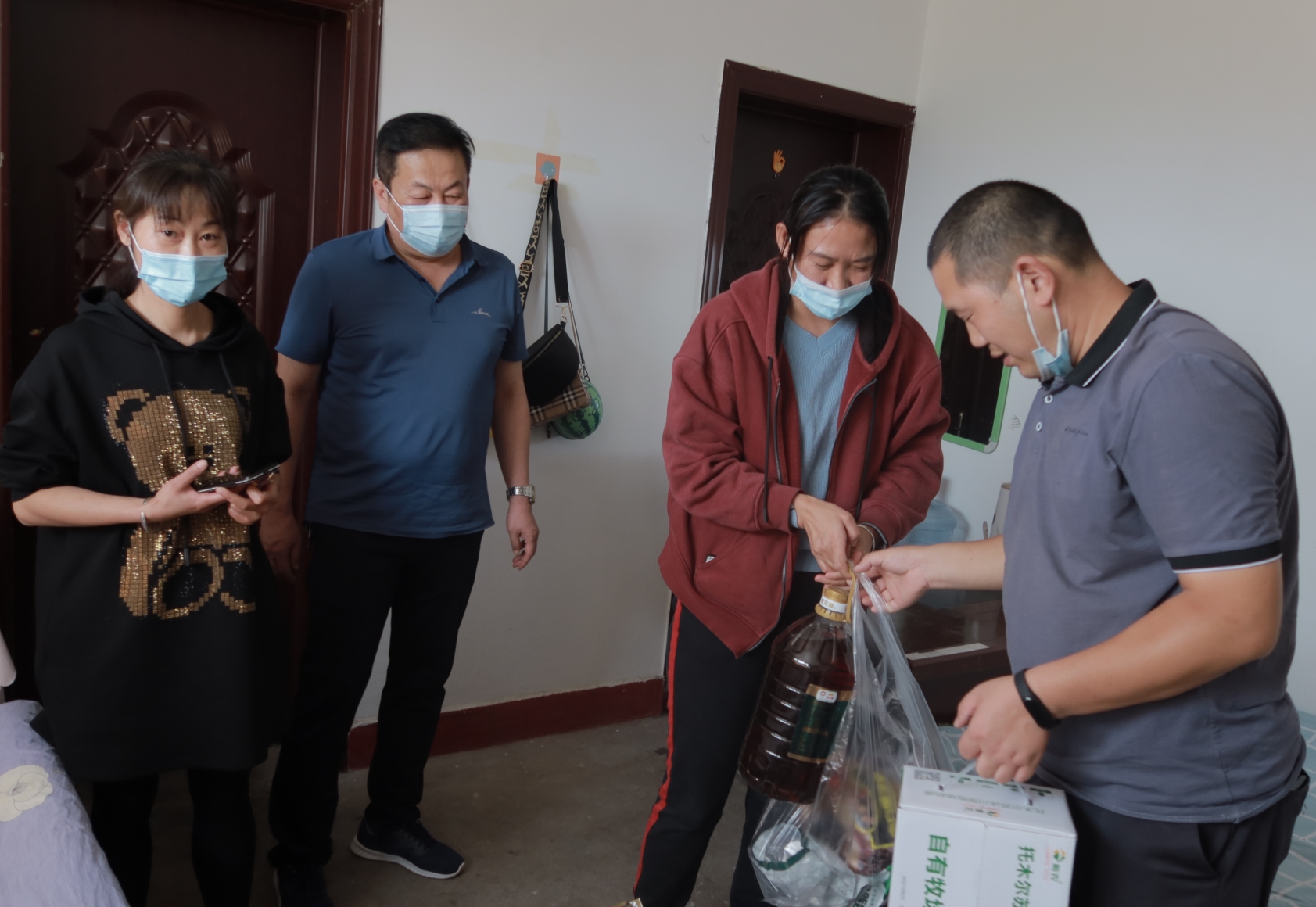 供销集团情系支教教师慰问温暖人心
