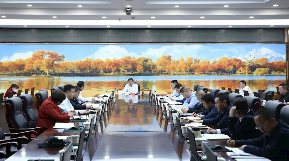 肖勇主持召开师市2023年第3次行政常务会议