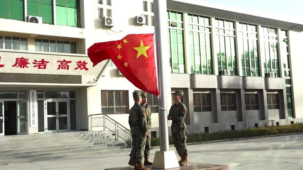 喜迎国庆 祝福祖国 | 六团举行庆祝中华人民共和国成立75周年升国旗仪式