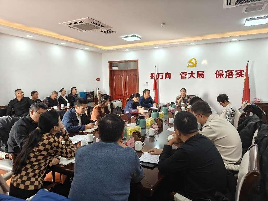 国投集团召开2025年债券项目谋划推进会