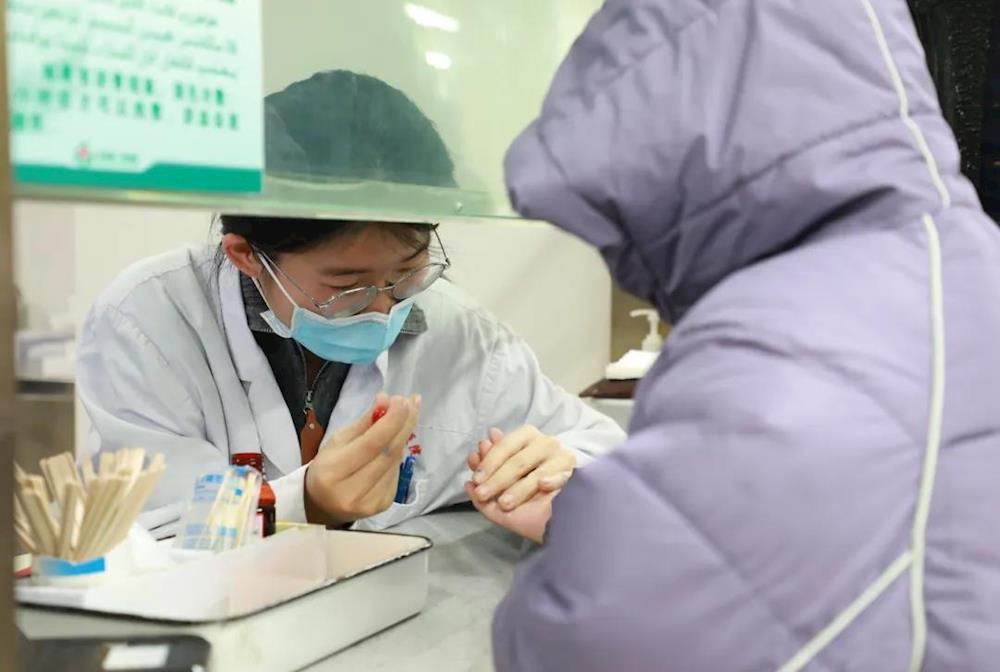 第一师医院惠民举措让患者“看好病，好看病”