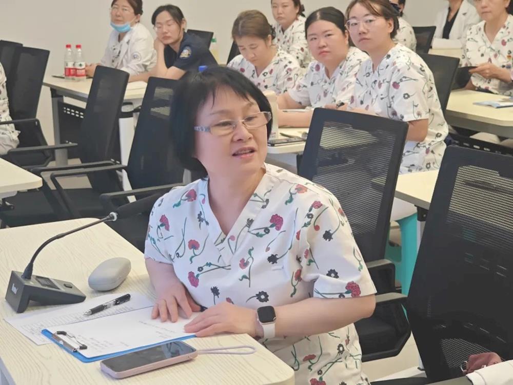 帮扶纪实 | 邵医专家杨丽黎助力浙大邵逸夫阿拉尔医院护理高质量发展