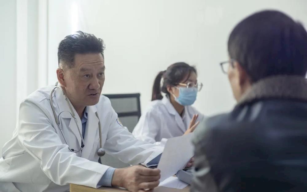 “家门口”看名医 | 茶春喜：扎根边疆三十九载，全力为群众健康“搭桥”
